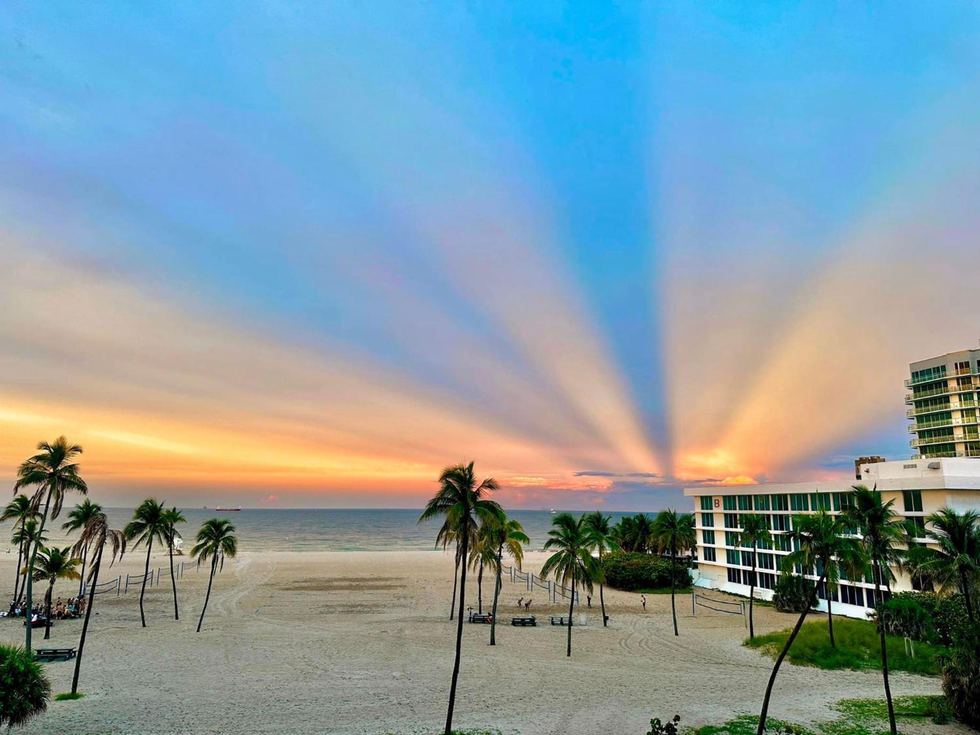 B Ocean Resort Fort Lauderdale Exterior foto